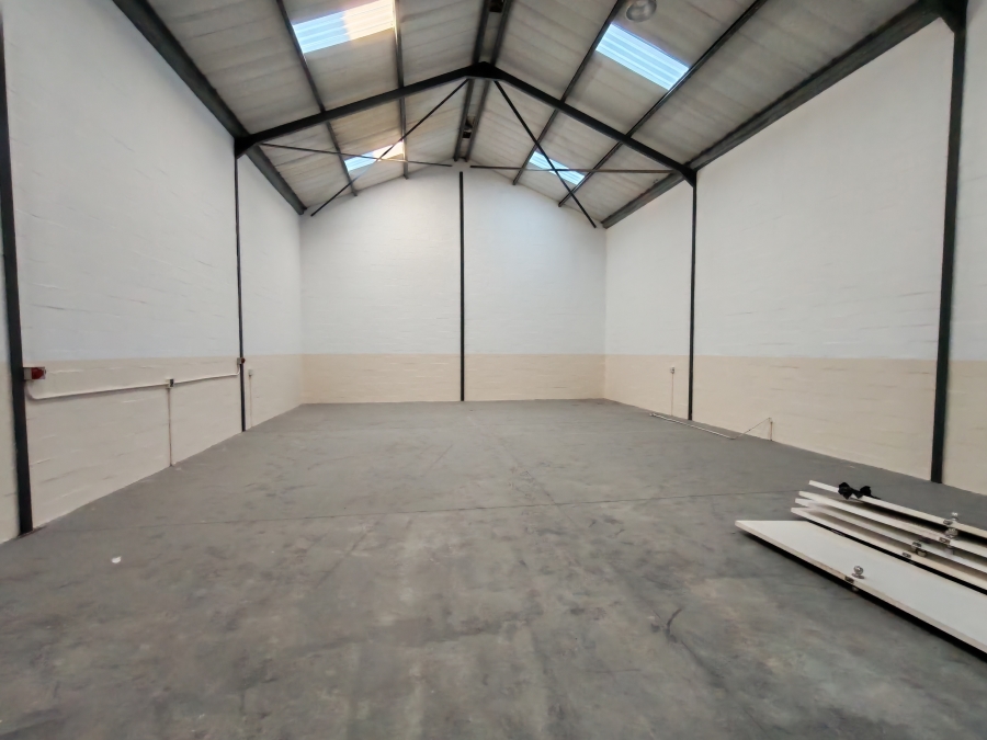 To Let Commercial Property for Rent in Asla Park Western Cape